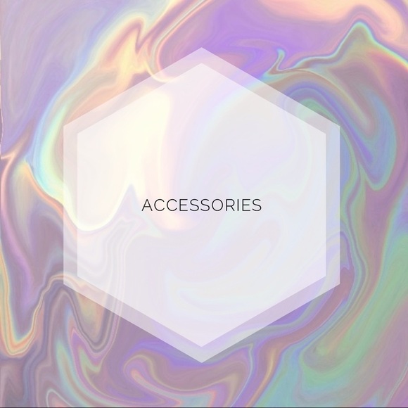 Accessories - Picture 1 of 1